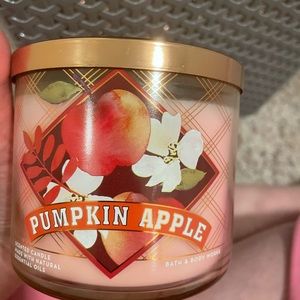 Bath & body pumpkin apple